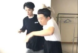 杨迪抖音爆料视频,揭秘娱乐圈幕后故事